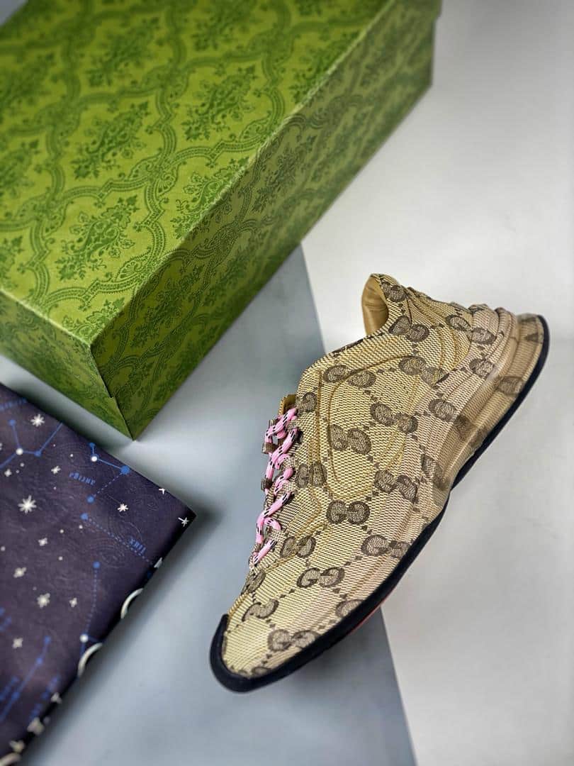 Gucci Women’S Gucci Run Sneaker In Water Transfer Printed Leather Beige 725612 Aabeb 9742 view 11