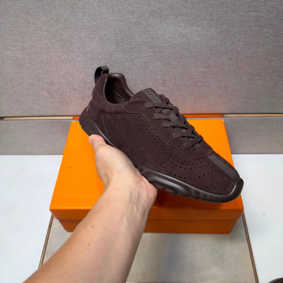 Hermes Neon Sneaker Marron Ébène Color Goatskin H262896ZHME390 view 6