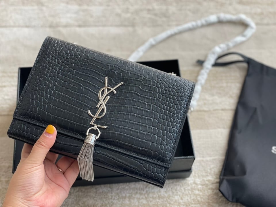 Saint Laurent Kate Small Chain Bag With Tassel In Shiny Leather Black view 6