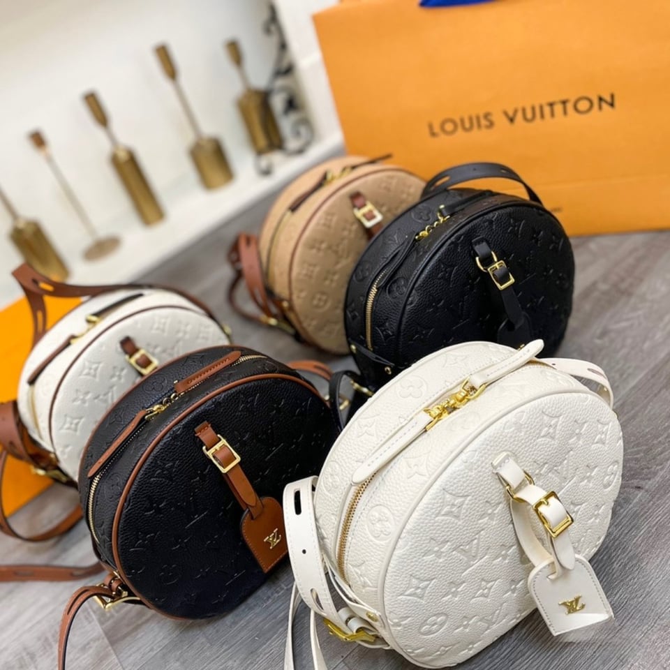 Louis Vuitton Boite Chapeau Souple Mm White 20Cm M45276 view 4