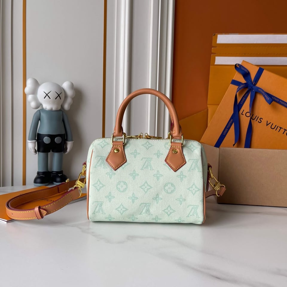 Louis Vuitton Speedy Bandoulière 20 Bag Monogram Origine Vert Asnière M27530 view 3