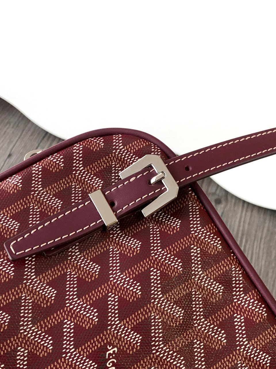 Goyard Yona Bag Coated MM 21Cm Burgundy Canvas view 6