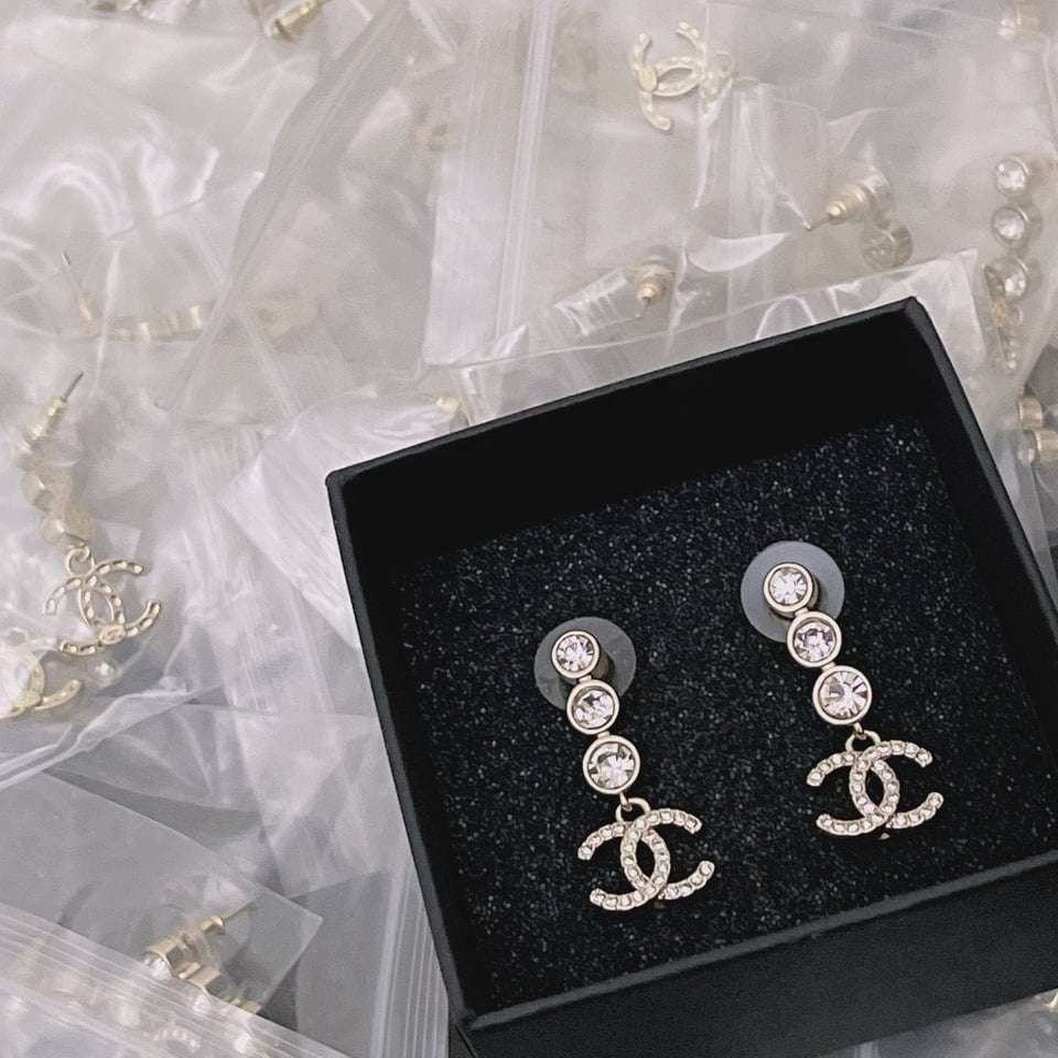 Chanel Crystal Cc Drop Earrings Gold view 3