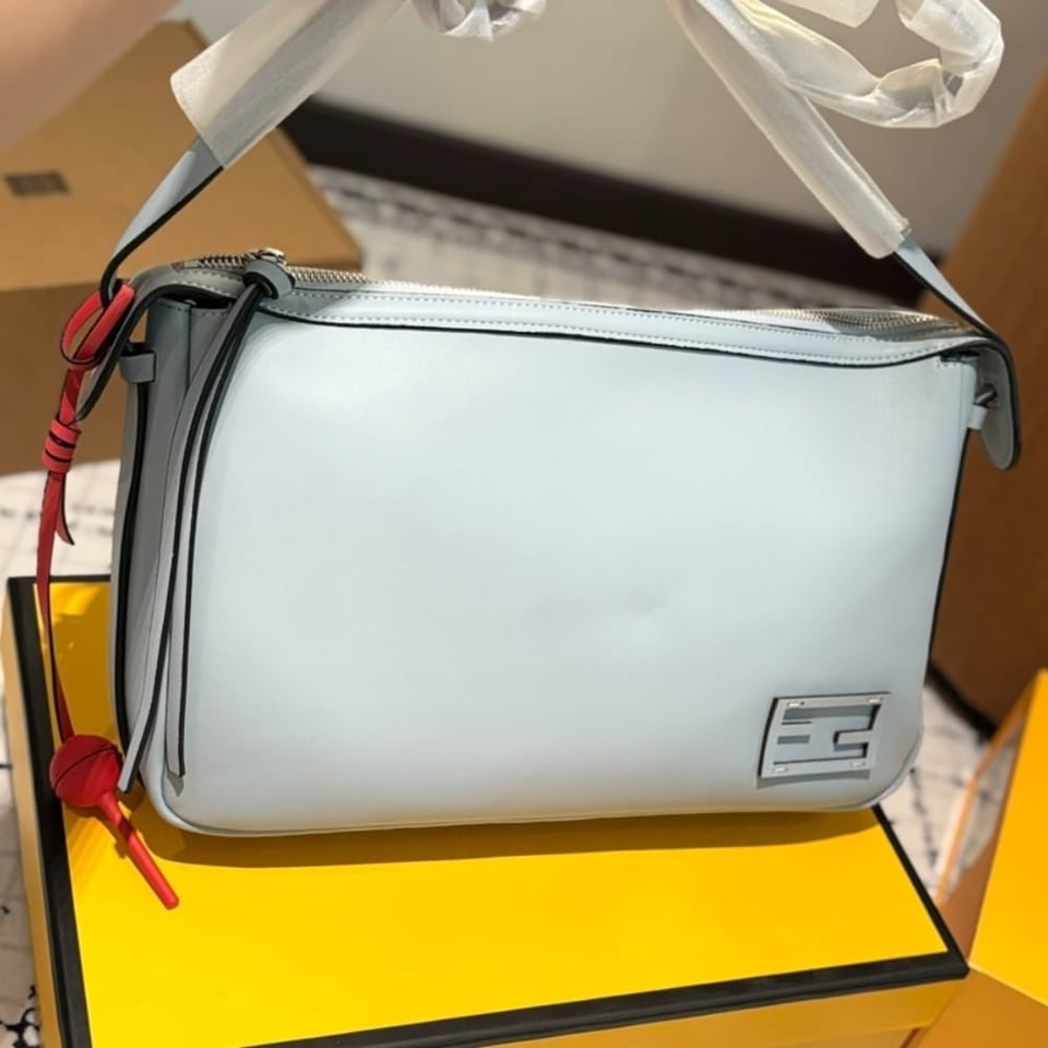 Fendi Simply Fendi Mini Bag Light Blue 23Cm view 4