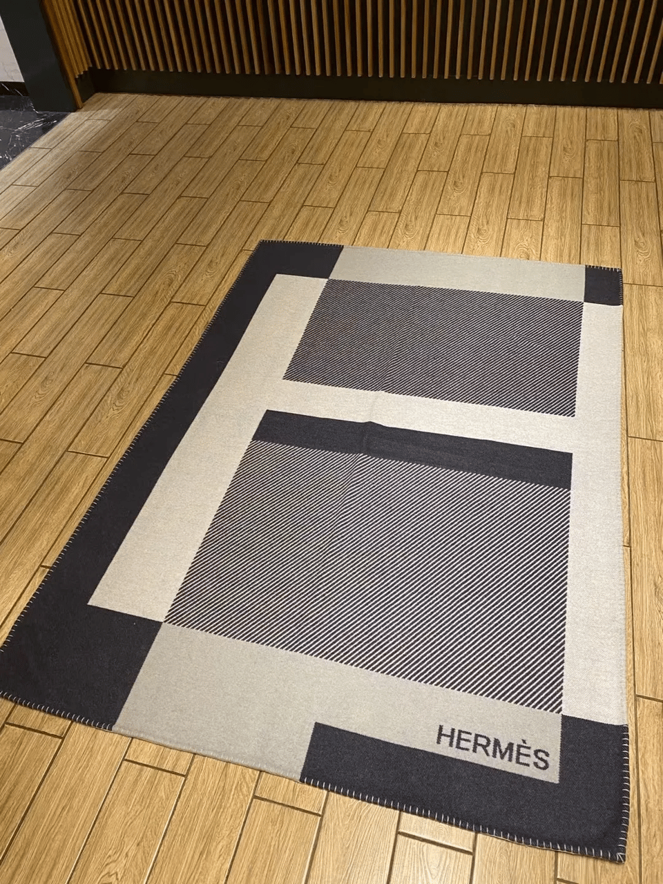 Hermes Luxury Cashmere Style Blanket view 7