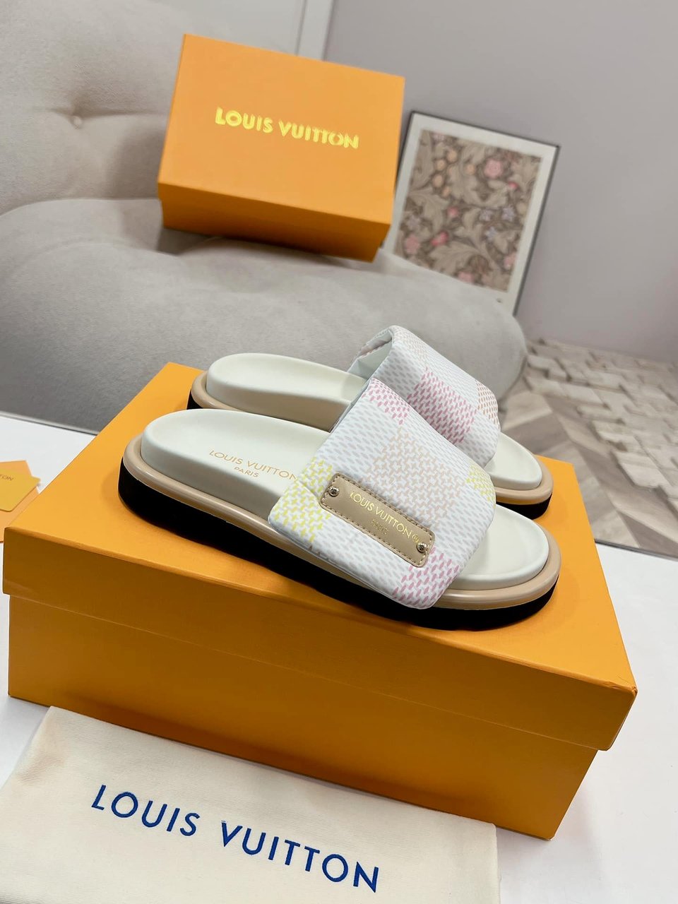 Louis Vuitton Pool Pillow Flat Comfort Mule Sandals Light Pink 1Actww view 9
