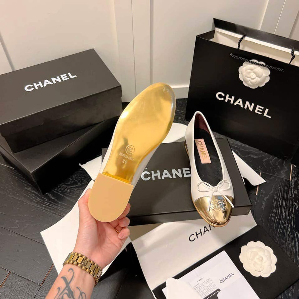 Chanel Leather Cap Toe Ballet Flats White Gold view 10