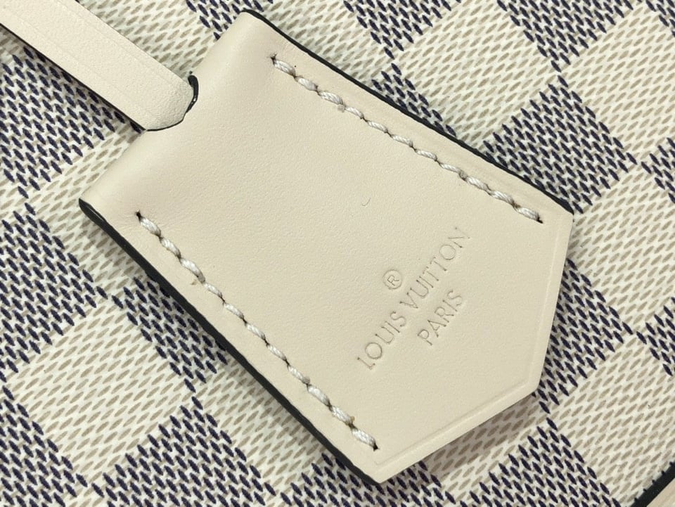 Louis Vuitton Damier Azur Alma Bb 23Cm view 8