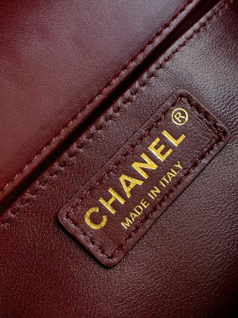 Chanel Calfskin Quilted Perfect Fit Flap Red 22cm view 5