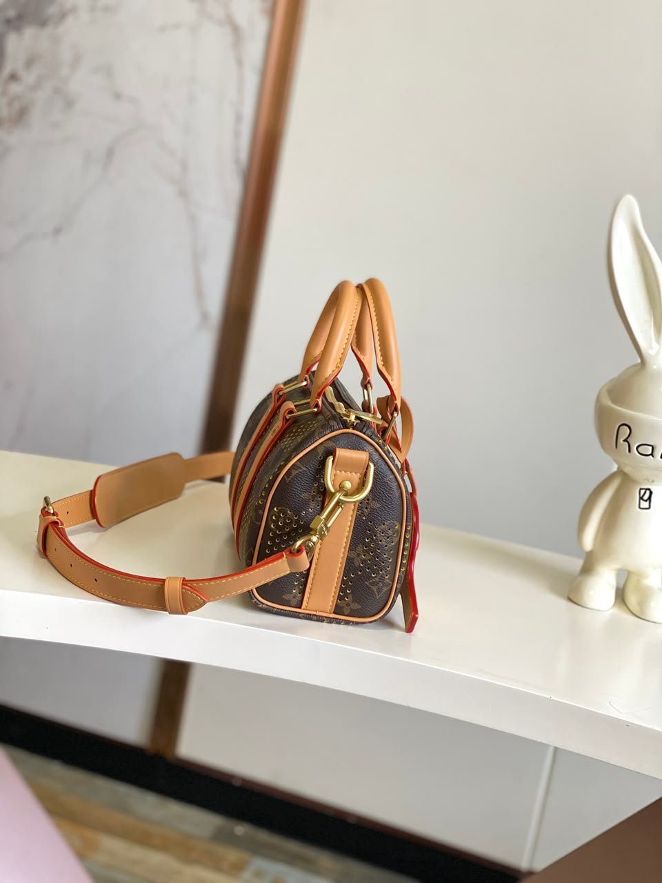 Louis Vuitton Keepall Bandoulière Bag 25cm/9.8in Monogram Pattern/Yellow Color M29296 view 5