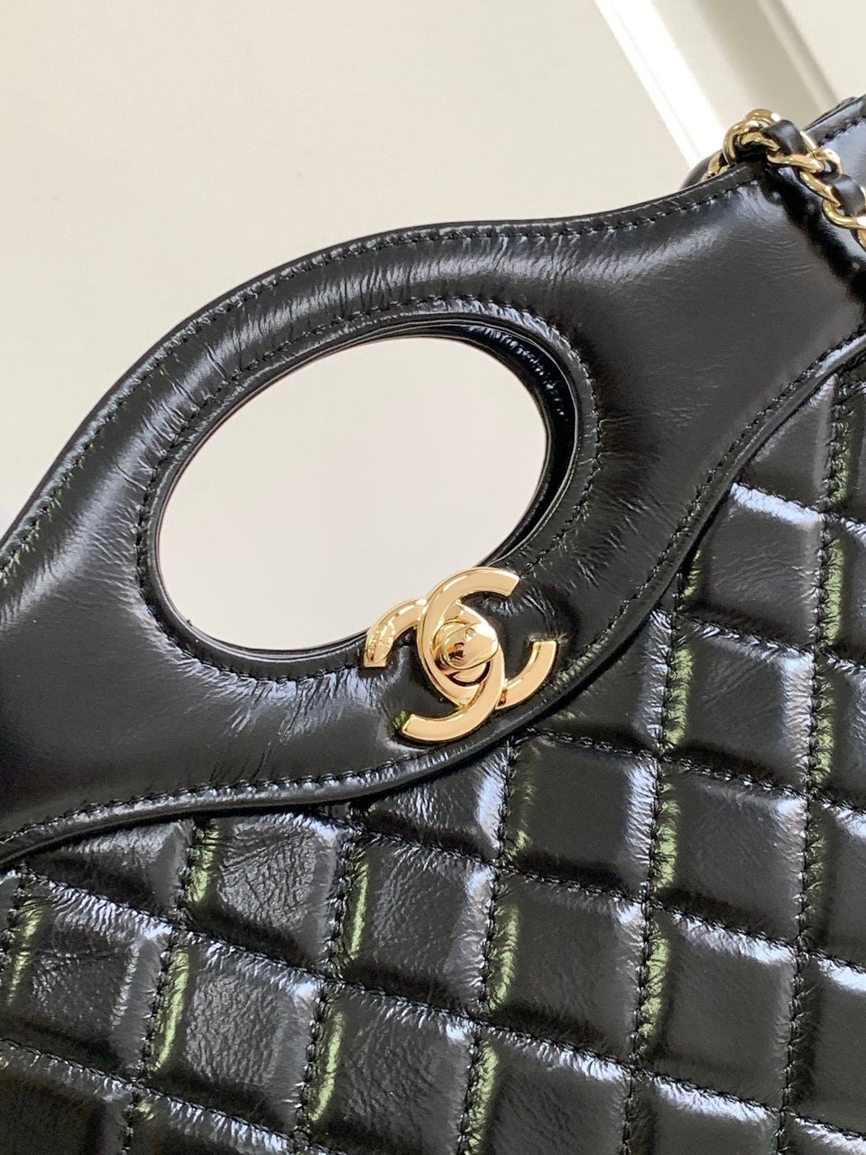 Chanel 24S31 Mini Shopping Bag 22Cm Black Lambskin Gold Hardware view 3