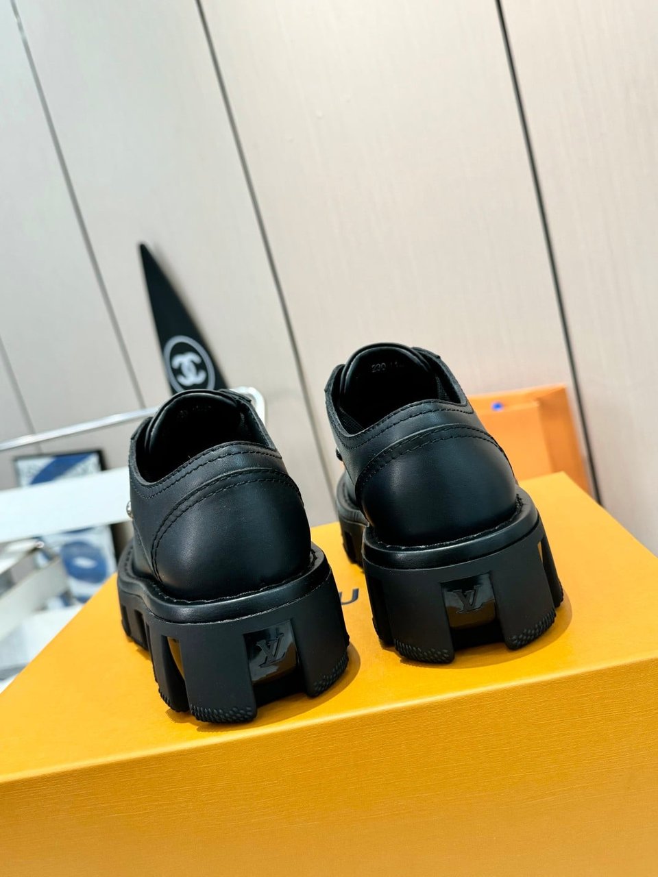 Louis Vuitton Lv Checker Derby Black 1Acn3J view 7