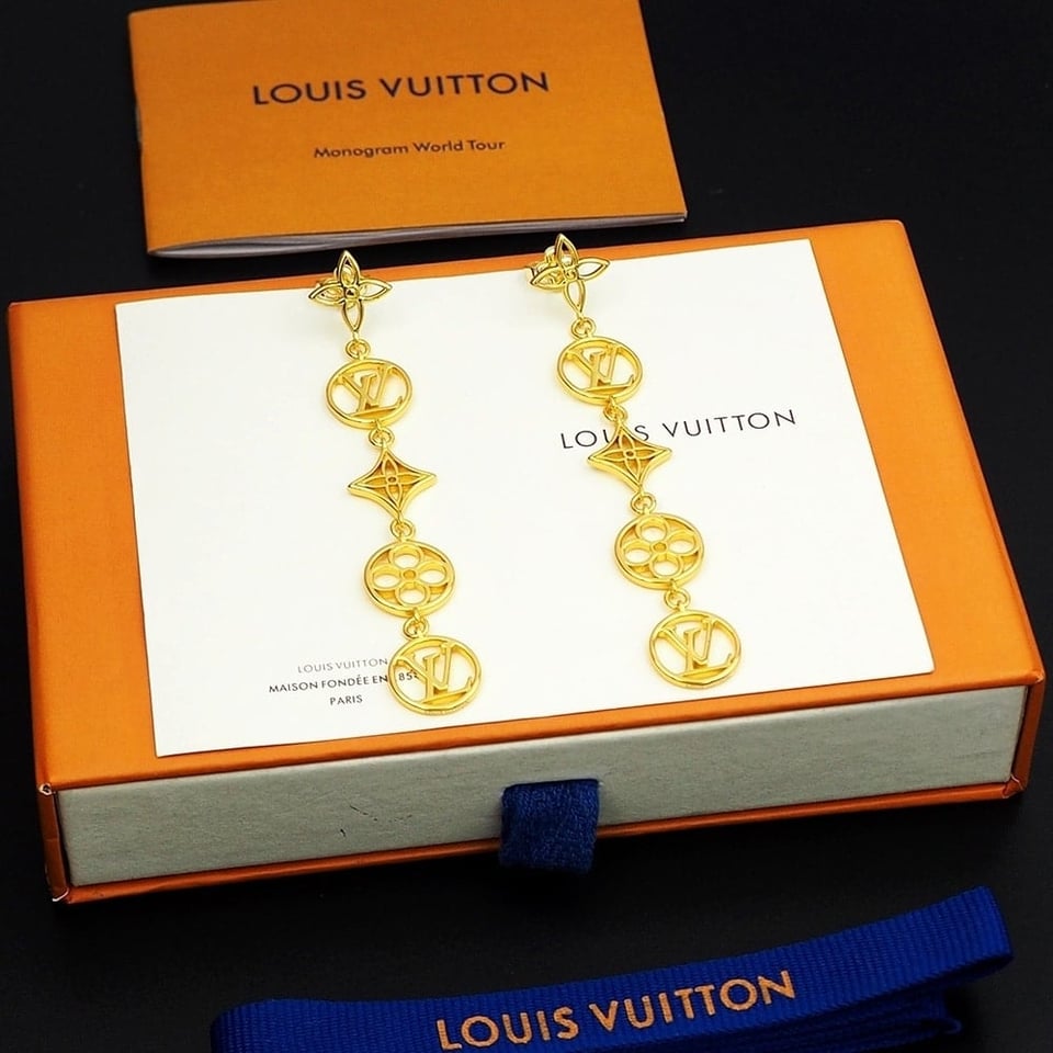 Louis Vuitton Lv Lace Earrings Gold M01072 view 5