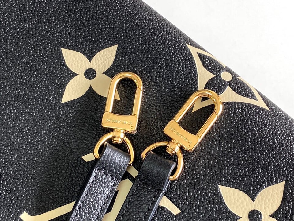 Louis Vuitton Sac À Main On The Go Pm Noir Beige M45659 25cm view 11