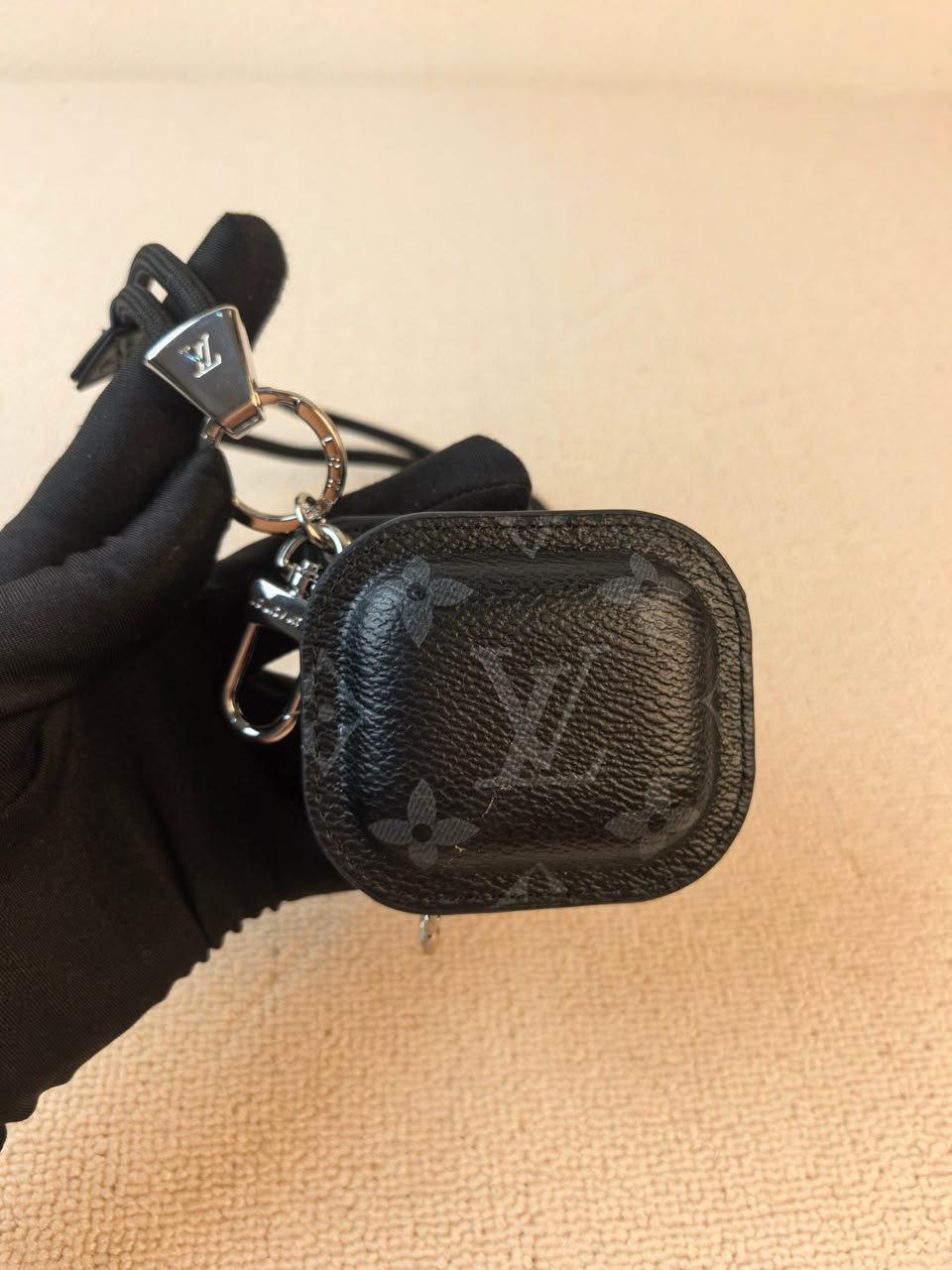 Louis Vuitton Monogram Eclipse Earphone Case 6.5cm/2.6in view 3