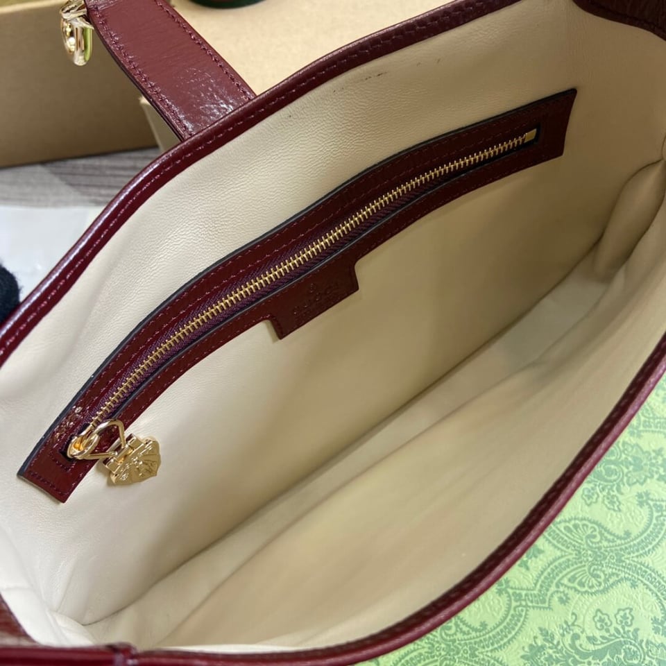 Gucci Jackie Small Shoulder Bag Patent Leather 27.5cm view 12