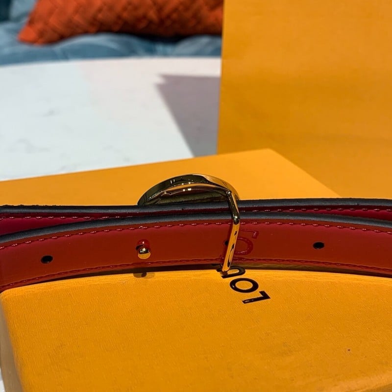 Louis Vuitton Monogram Canvas Recto LV Circle Plate 20mm Reversible Belt M0148W view 10