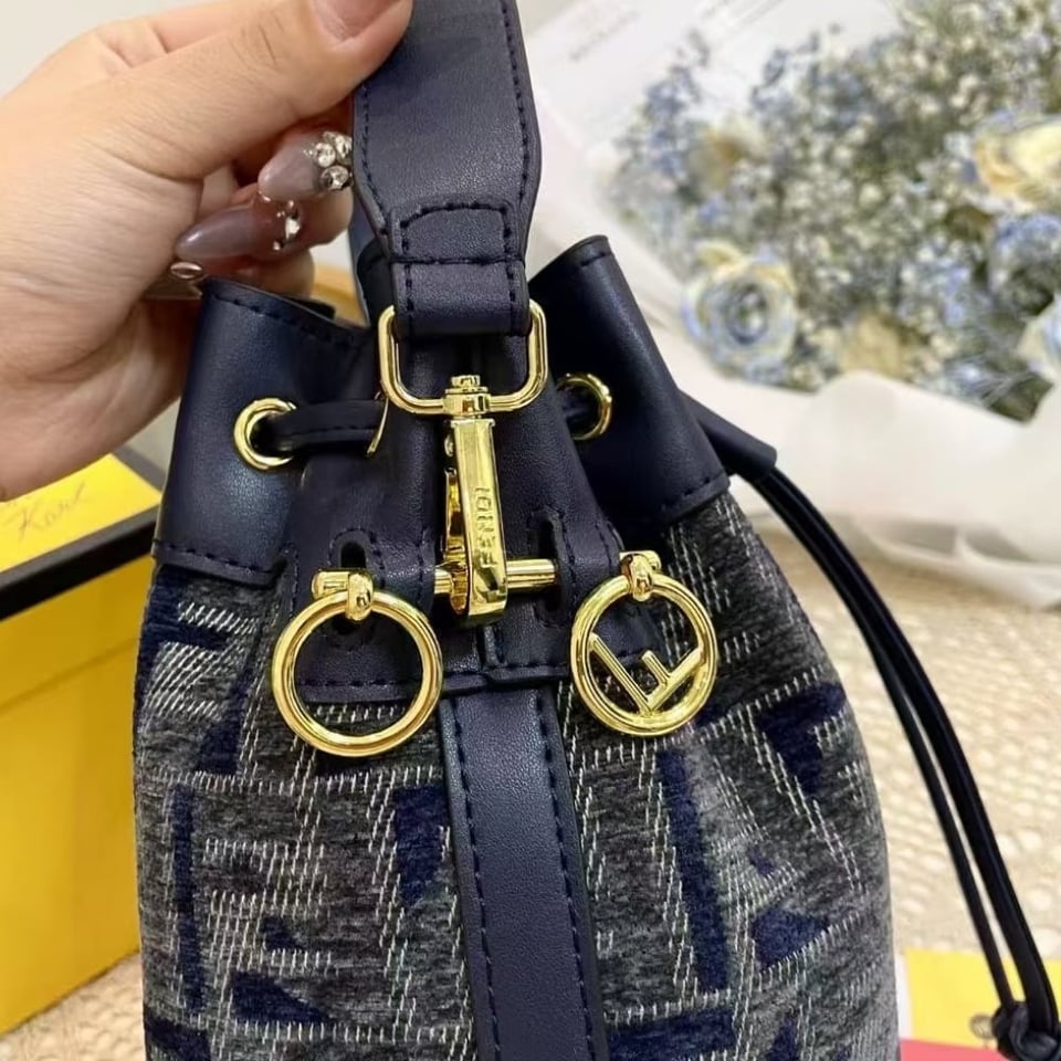 Fendi Mon Tresor Ff Chenille Mini Bag Dark Blue 21Cm view 5