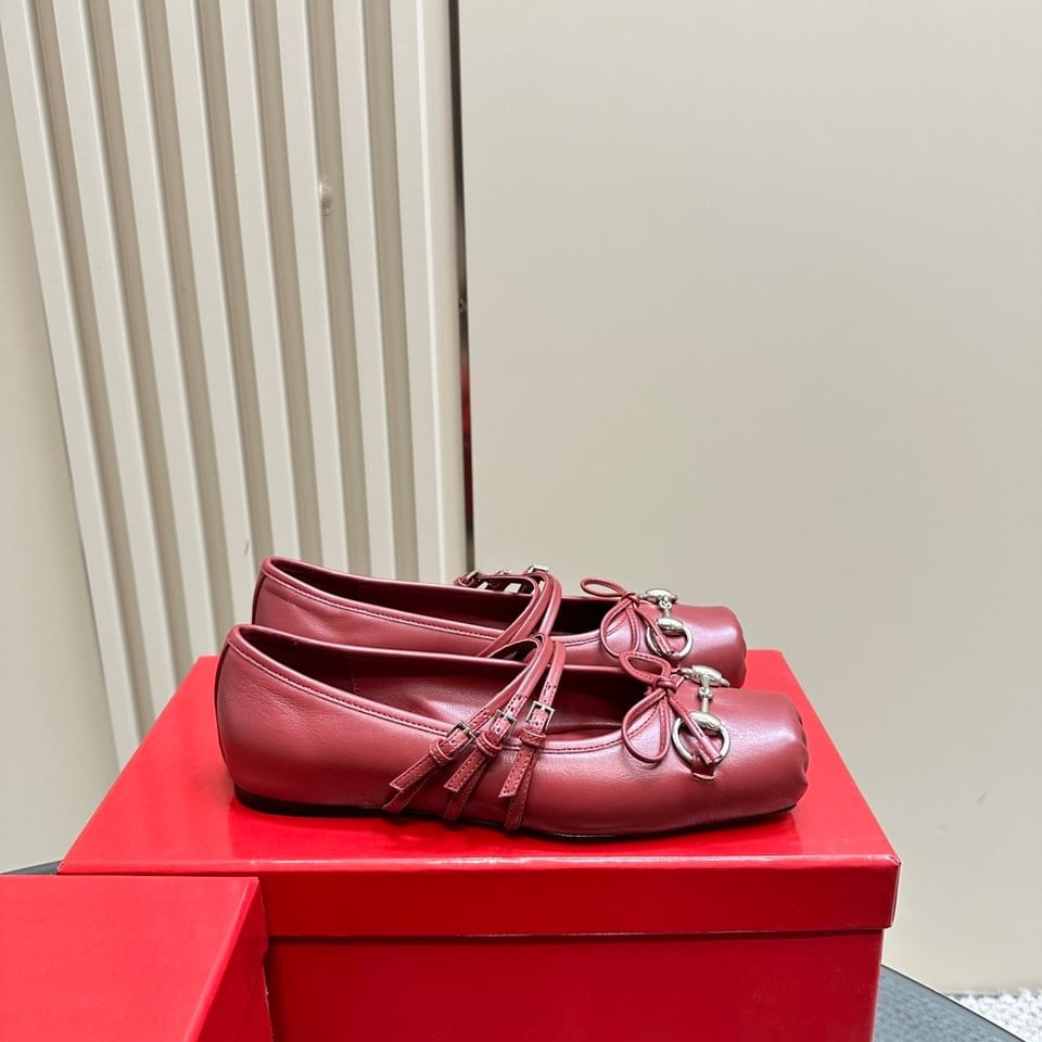 Gucci Women’S Horsebit Ballet Flat Sacchetto Red 821219 Aaea4 6207 view 5