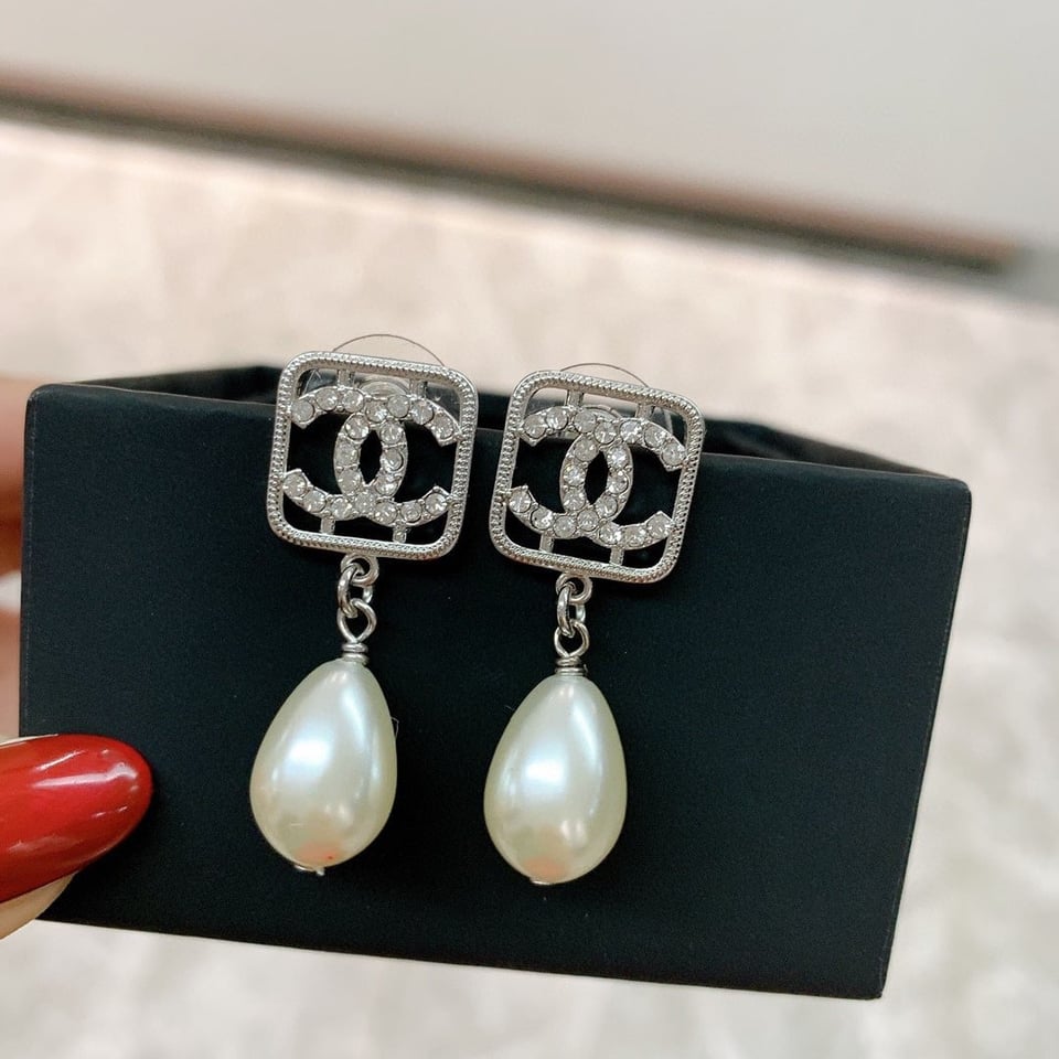 Chanel Cc Pear Earrings view 6