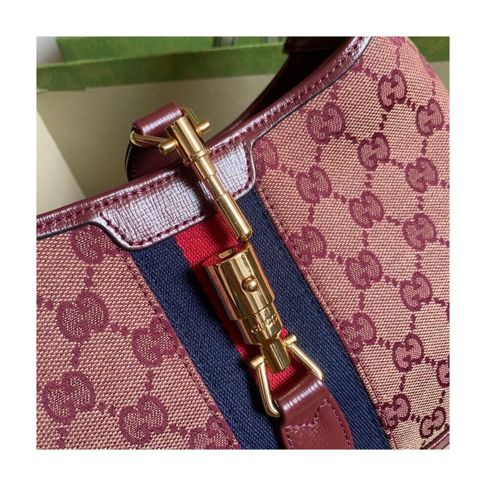 Gucci Jackie 1961 Small Shoulder Bag in Burgundy GG Canvas 28cm view 16