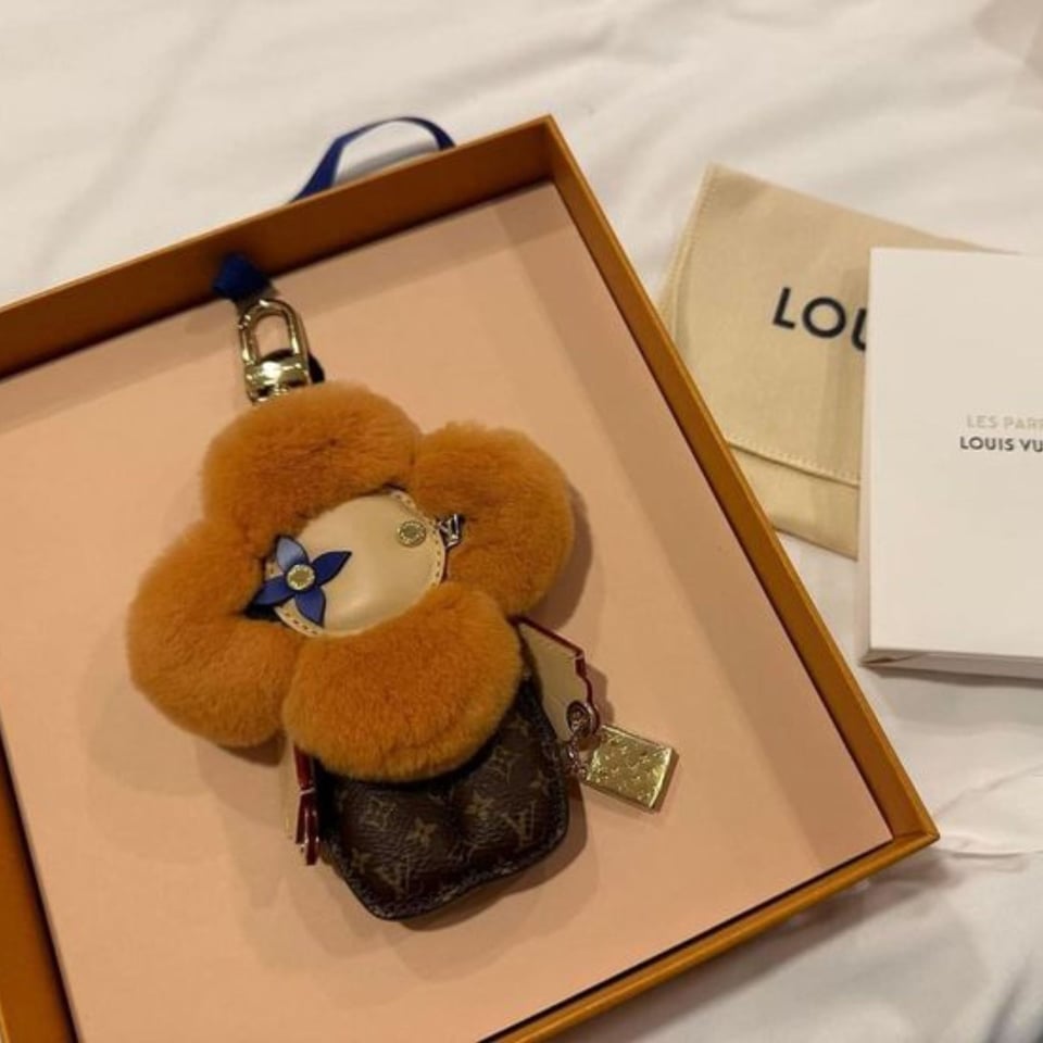 Louis Vuitton Vivienne Fashionista Bag Charm M01742 Monogram 18cm/7.1in view 4