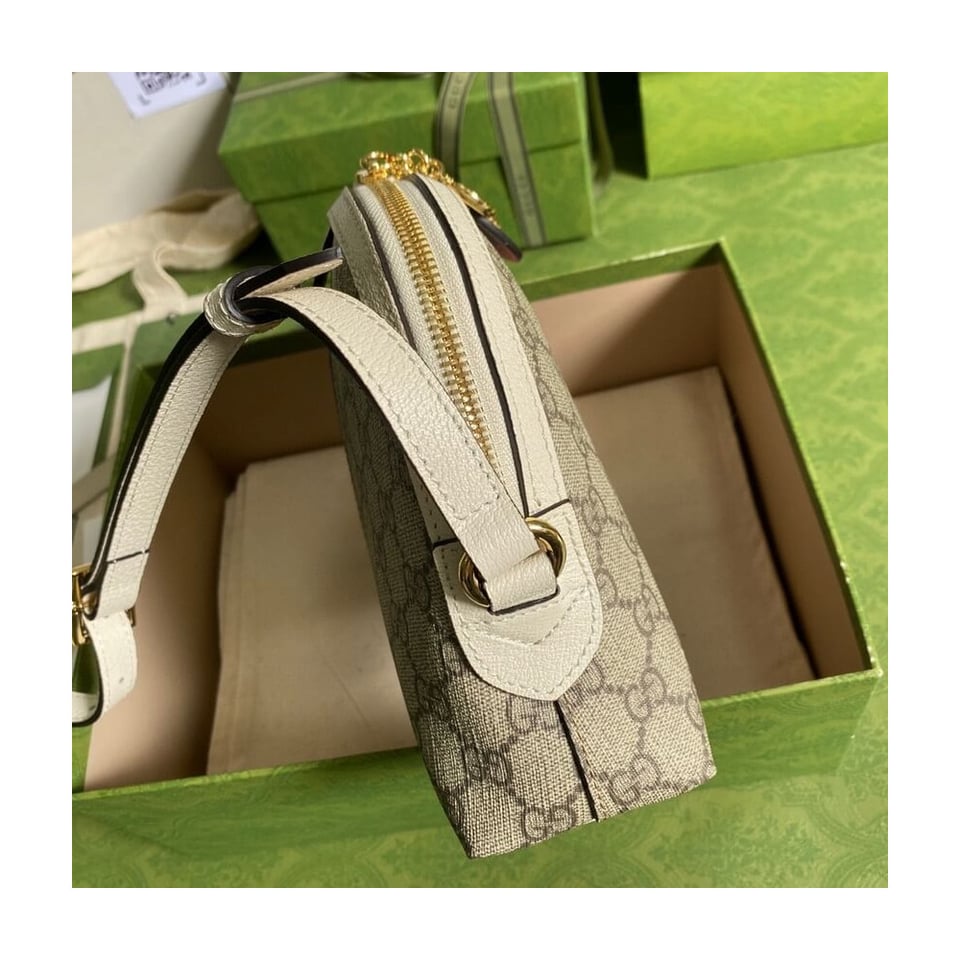 Gucci Ophidia GG Small Shoulder Bag in White view 4