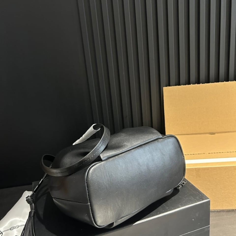 Prada Nappa Leather Shoulder Bag Black 23Cm view 7