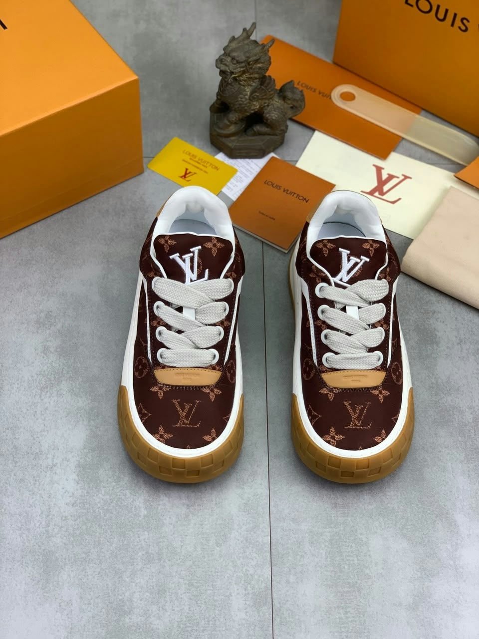 Louis Vuitton Tilted Sneakers Macassar Brown 1AKR5G view 4