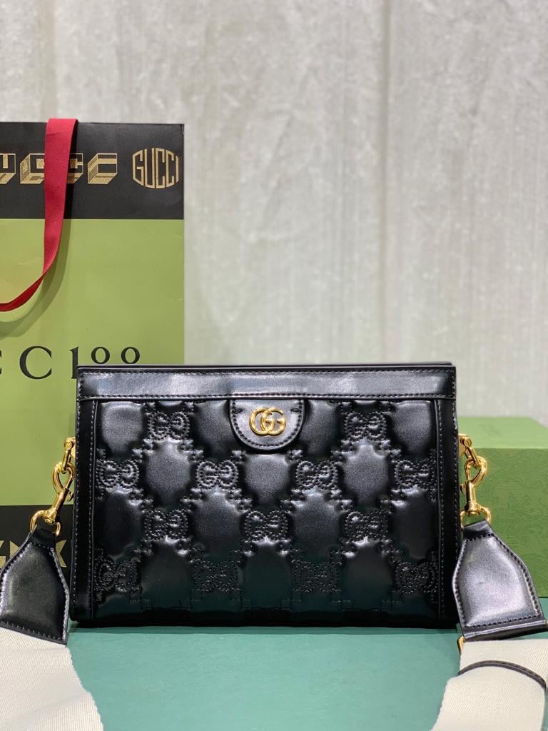 Gucci GG Matelassé Small Shoulder Bag 26cm view 2