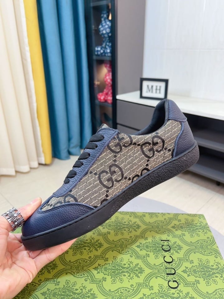 Gucci Gg Canvas And Leather Low Top Sneakers Blue view 7