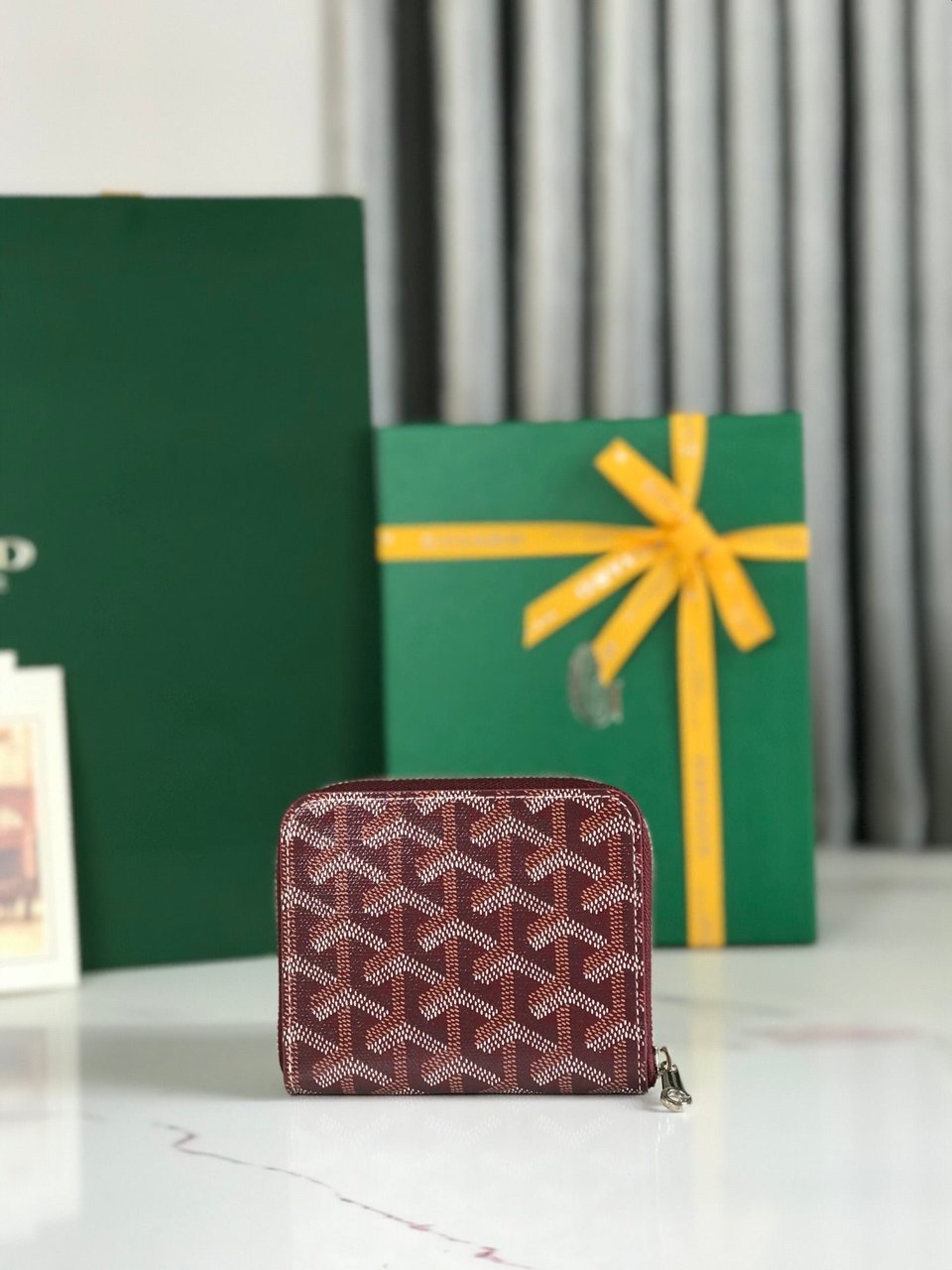 Goyard Matignon Mini Wallet 11 Cm Wine Red Goyardine Canvas And Calfskin view 5