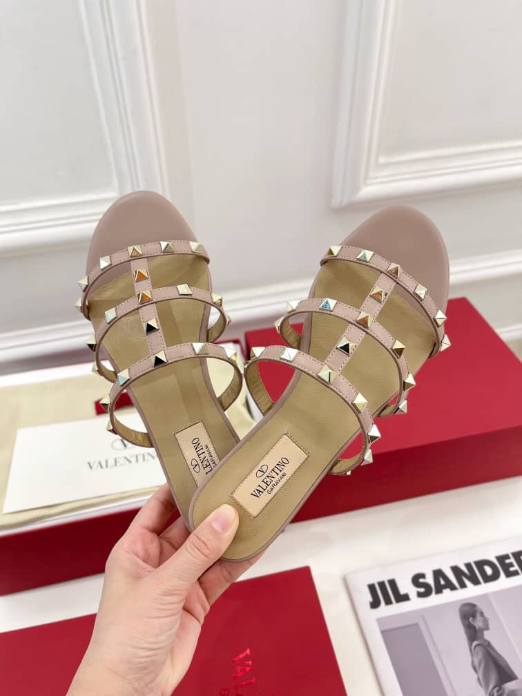 Valentino Garavani Rockstud Flat Slide Sandal Pink 4W2S0C49Vod P45 view 9