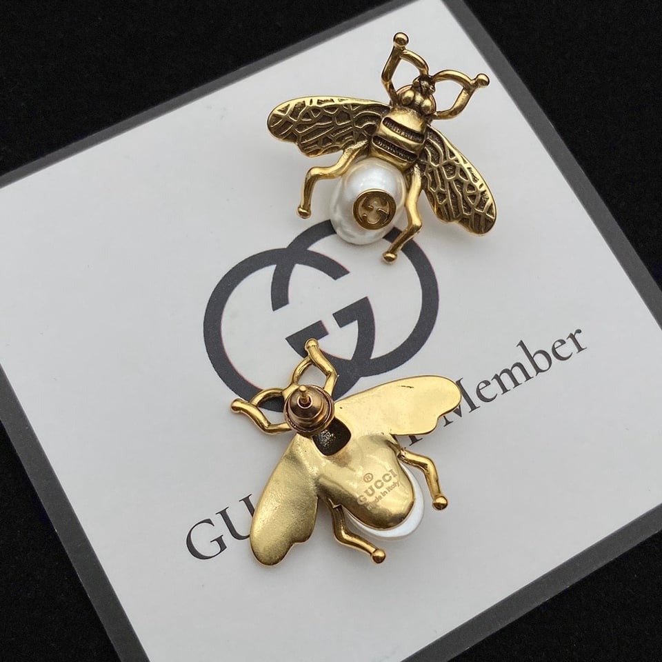 Gucci Gg Bee Pearl Gold Earrings view 2
