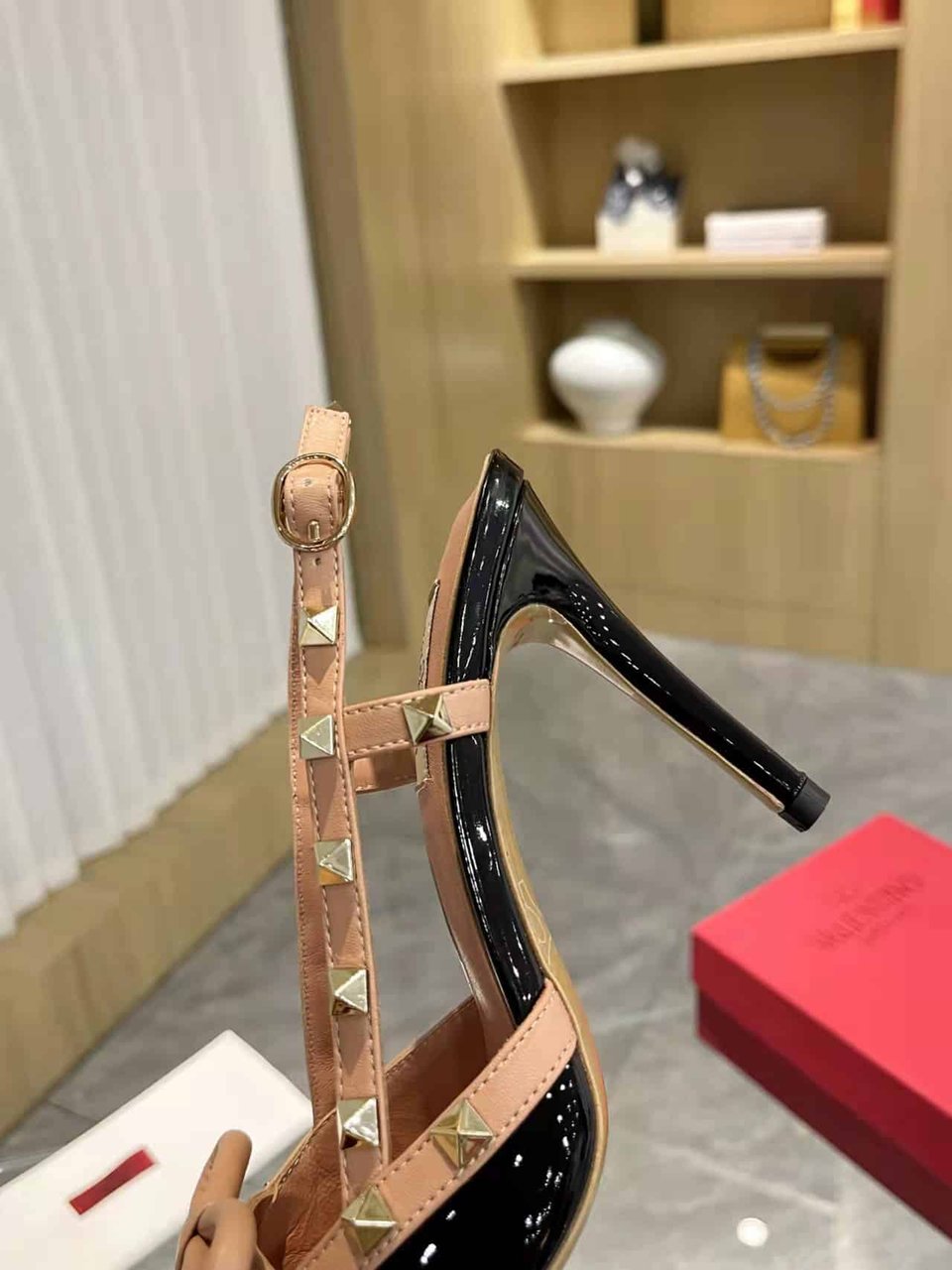 Valentino Rockstud Bow 100 Patent Slingback Pump Black Pink view 4