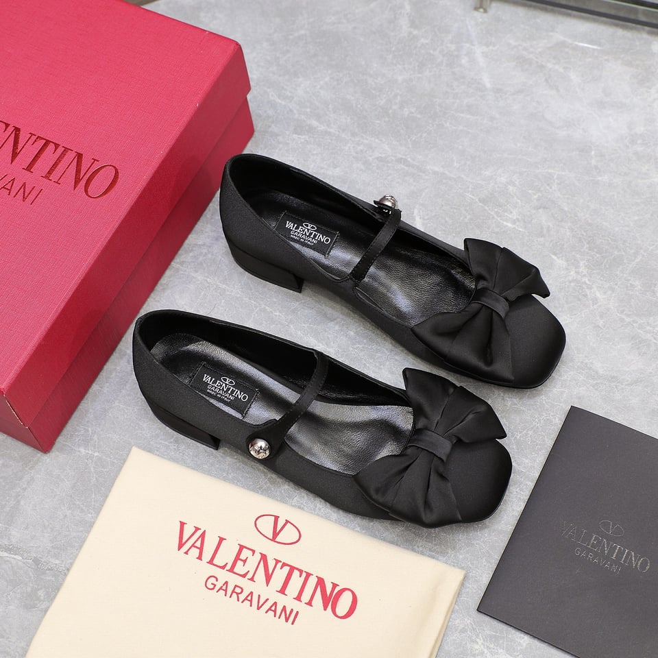 Valentino Garavani Bowjane Mary Jane Ballerina In Black 5W0S0Ki3Jiv 0No view 7