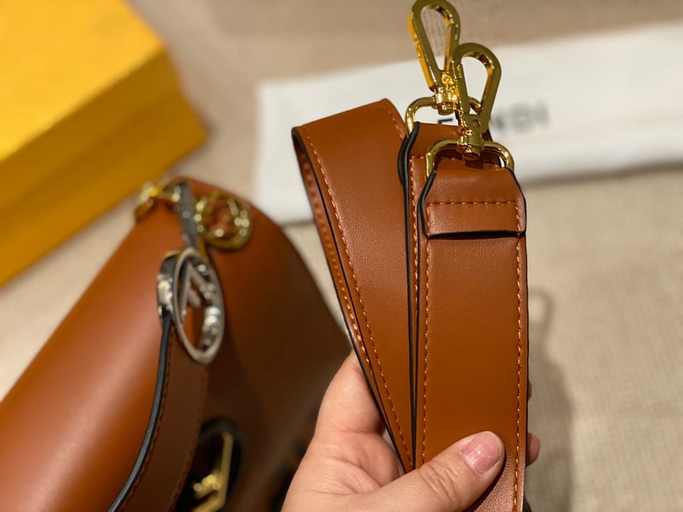 Fendi Ff Logo Bottom Brown Bag 22Cm view 3