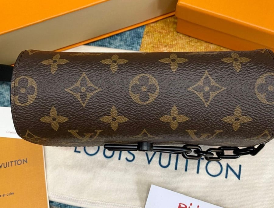 Louis Vuitton Lv Steamer Wearable M82534 Monogram Macassar 18cm/ 7.1in view 6