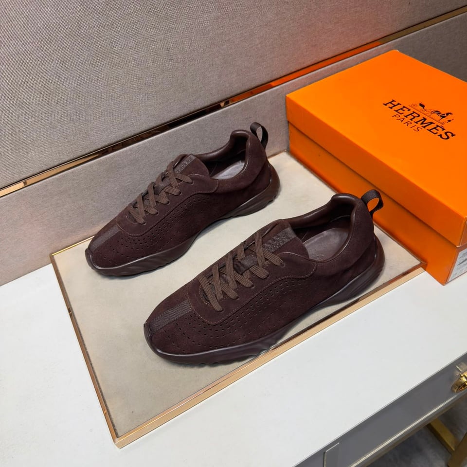 Hermes Neon Sneaker Marron Ébène Color Goatskin H262896ZHME390 view 10