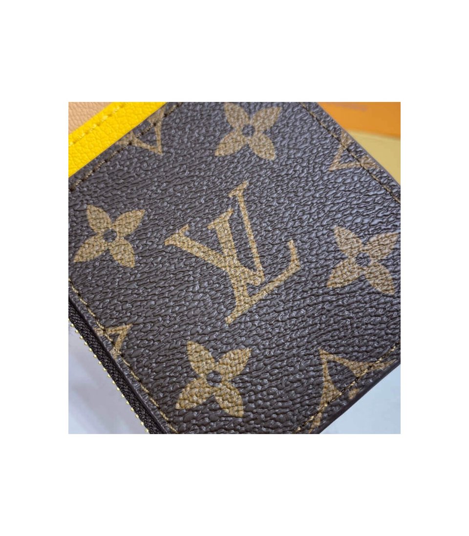 Louis Vuitton Minnie Mouse Coin &amp; Card Holder view 5
