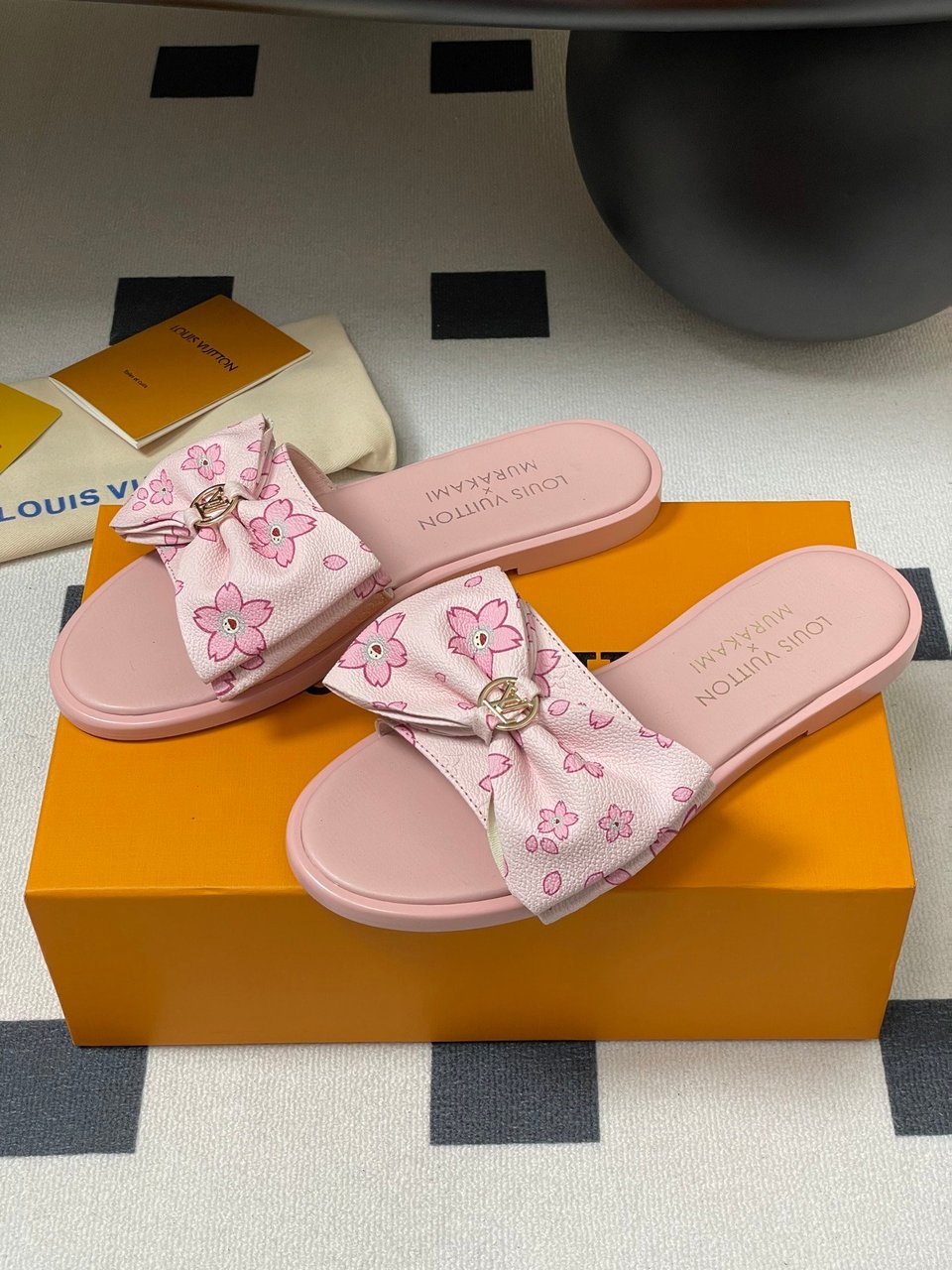 Louis Vuitton x Takashi Murakami Lily Flat Mule Bow Slide Sandals Pink- White 1AGVYA view 3