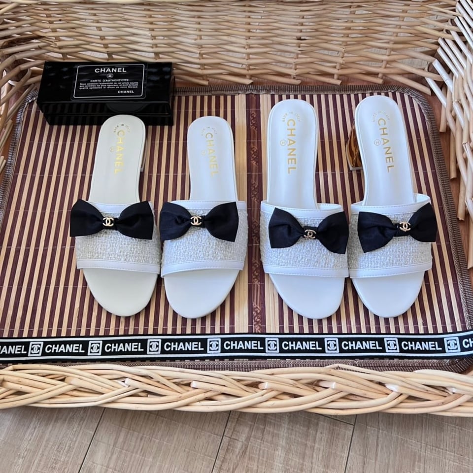 Chanel Grosgrain Ribbon Bow Flat Sandal Tweed White view 11