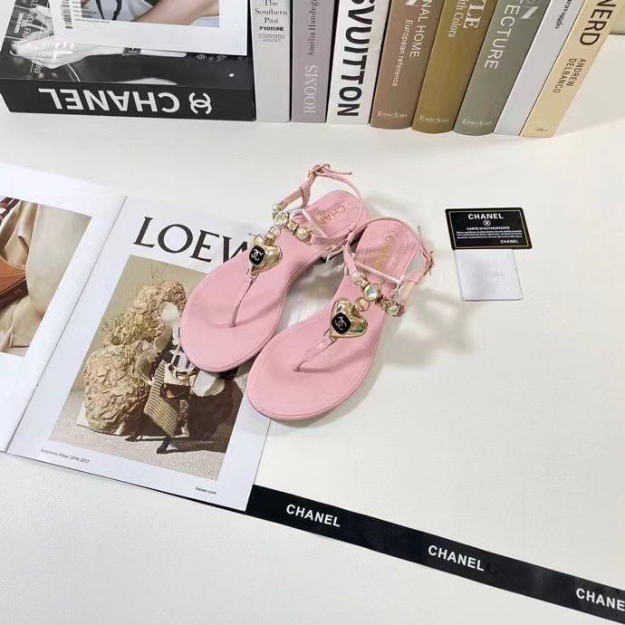 Chanel Shiny Pearl Crystal Cc Heart Thong Sandals Light Pink view 11