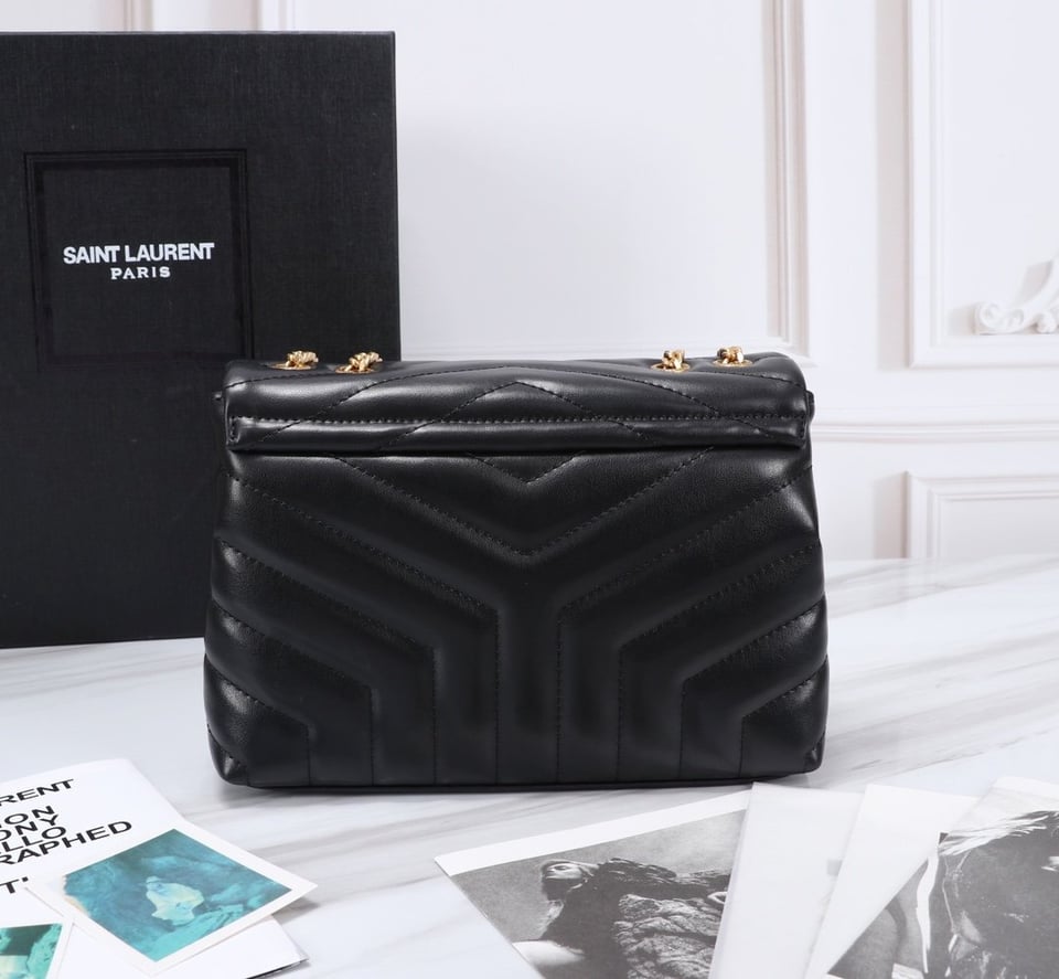 Saint Laurent Loulou Small Chain Bag In Matelassã‰ Y Black Gold 23Cm view 5