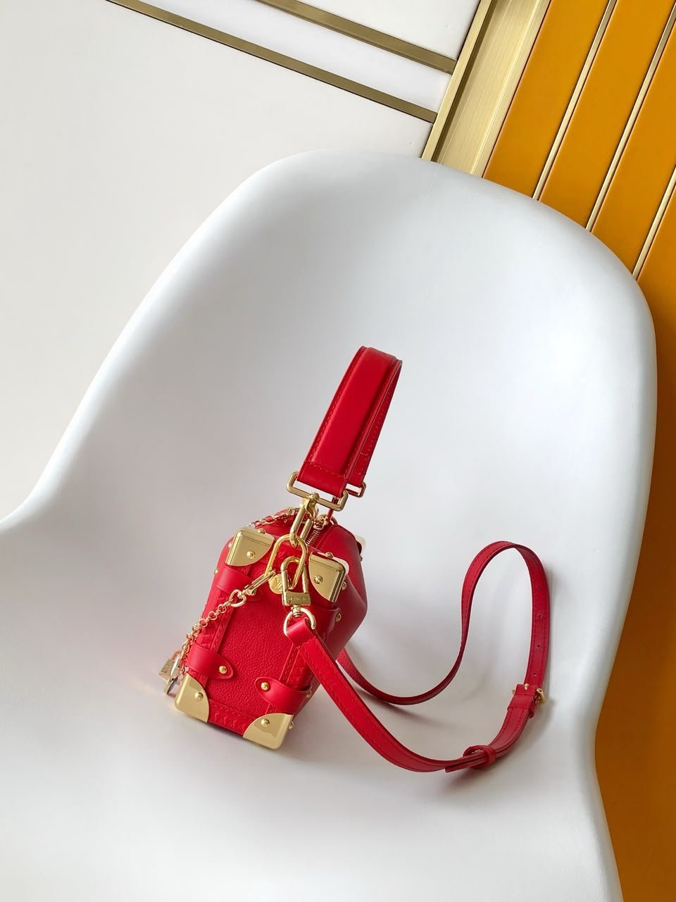 Louis Vuitton PM Side Trunk Bag Sari Red 19cm M28333 view 4