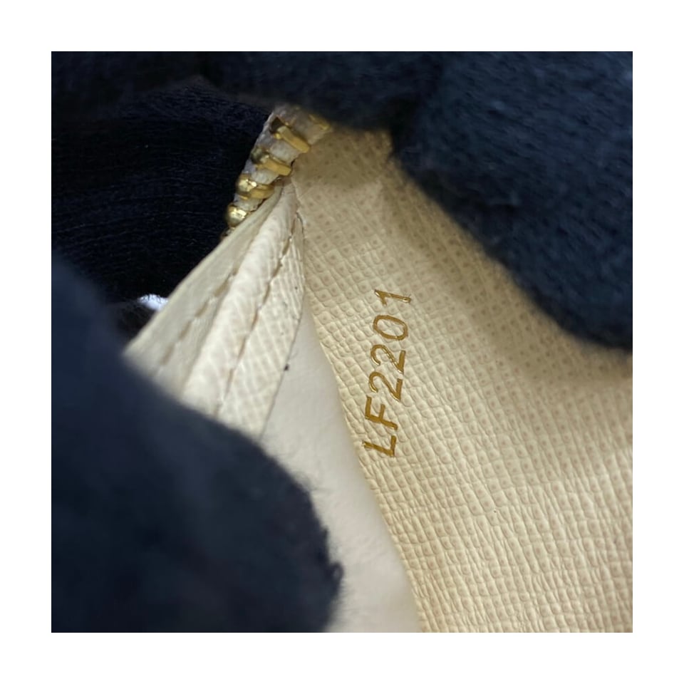 Louis Vuitton Zippy Coin Purse view 11