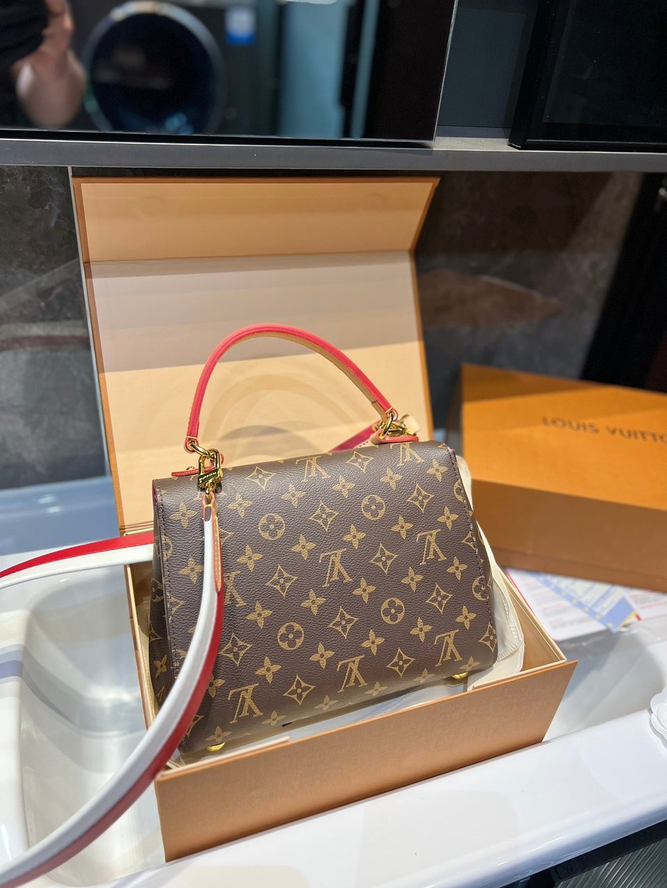 Louis Vuitton Cluny Brown Beige And Red Strap 25Cm view 6