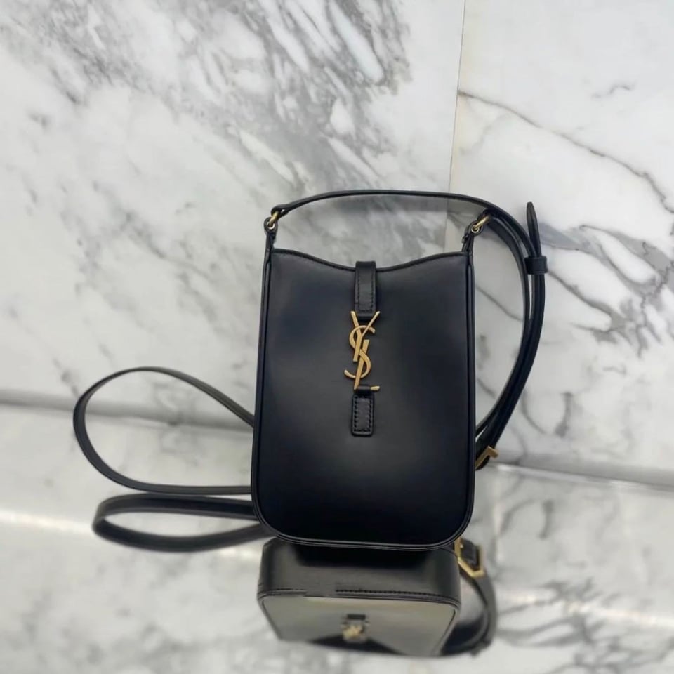 Saint Laurent Le 5 A 7 Mini Vertical Bag Black 18Cm view 4