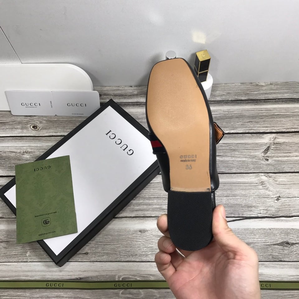 Gucci Women’S Princetown Leather Slipper Black view 4