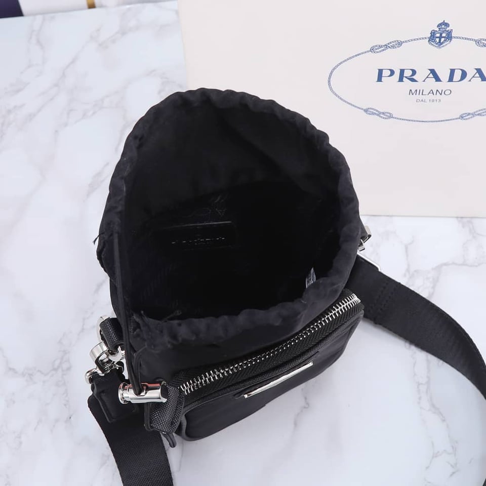 Prada Re Nylon Smartphone Case Black 18Cm view 8